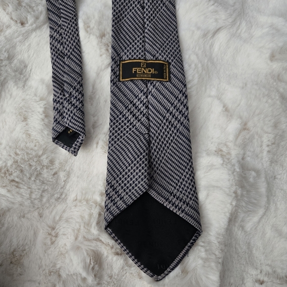 Fendi Men's Tie Hounds tooth Black Gray #080 - Picture 6 of 9